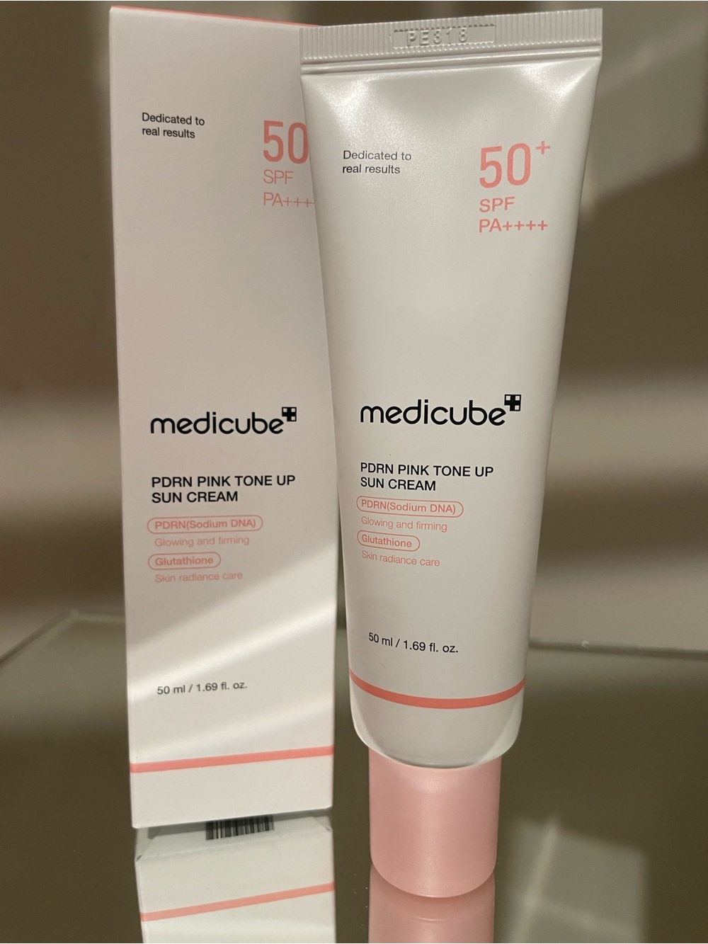 Medicube PDRN Pink Tone Up Sun Cream SPF50+ PA++++ — Pink